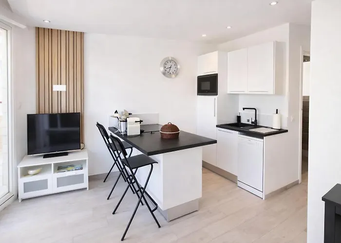 Signature Апартаменты *